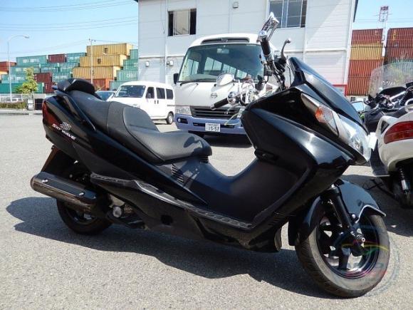 SUZUKI SKYWAVE 250 SS