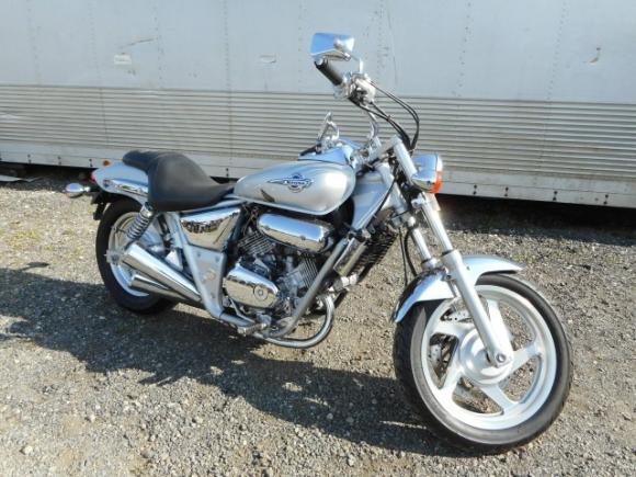 HONDA MAGNA 250