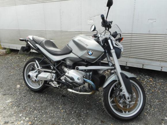 BMW R1200R
