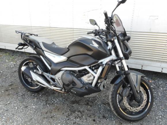HONDA NC750S DCT
