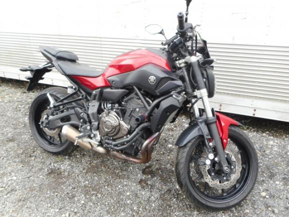 YAMAHA MT-07