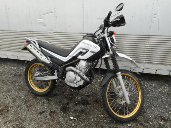 YAMAHA SEROW 250