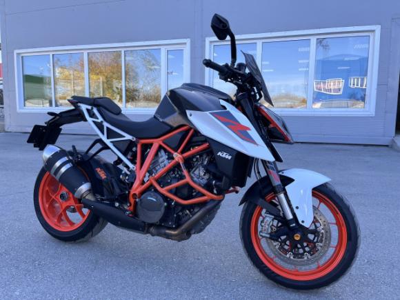 KTM 1290 SUPER DUKE R