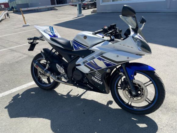 YAMAHA YZF-R15