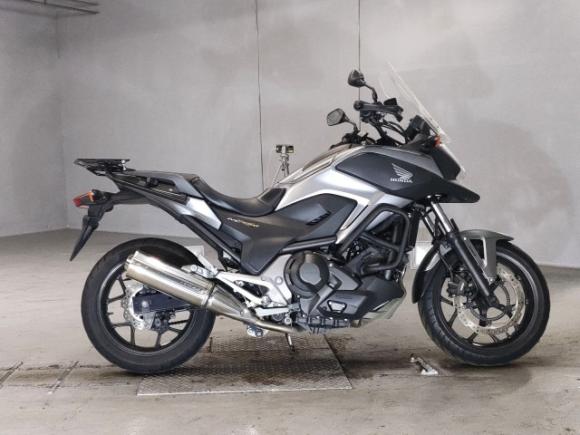 HONDA NC750X DCT