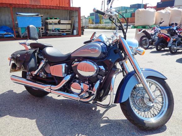 HONDA SHADOW 750