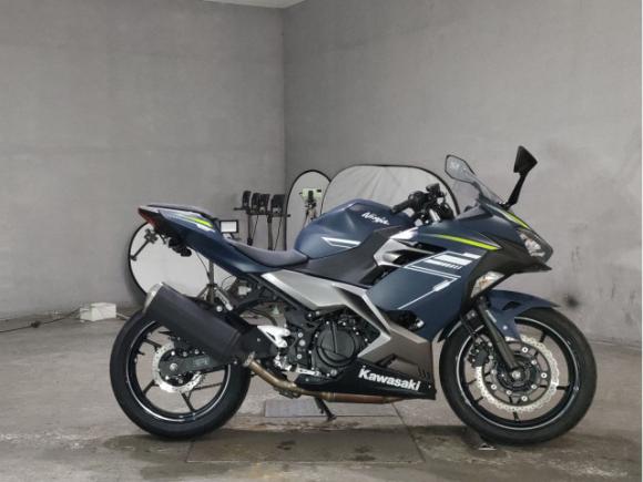 KAWASAKI NINJA 400 ABS