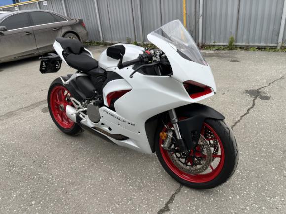 DUCATI PANIGALE V2