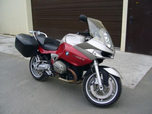 BMW R1200ST