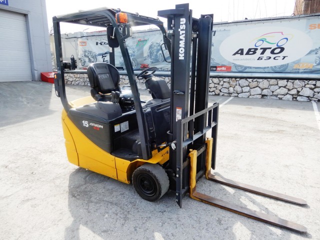 KOMATSU FB15M-12