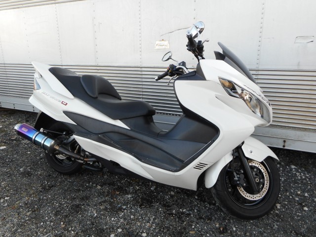 SUZUKI SKYWAVE 250 M