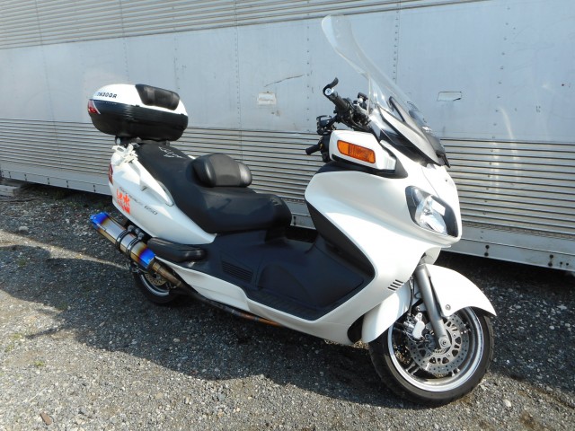SUZUKI SKYWAVE 650 LX ABS