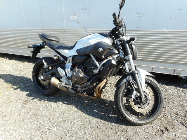 YAMAHA MT-07 ABS