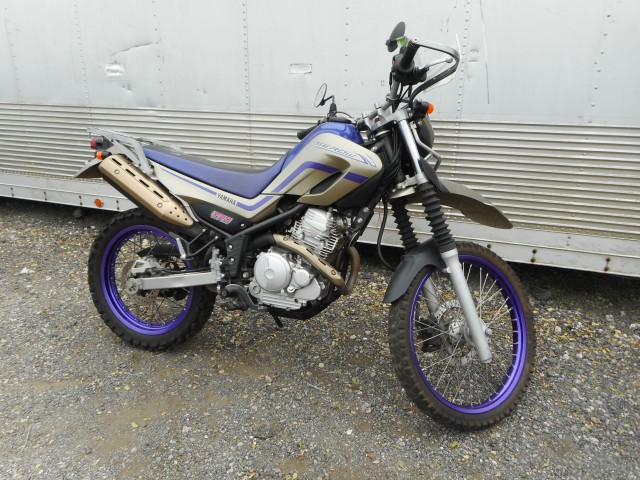 YAMAHA SEROW 250
