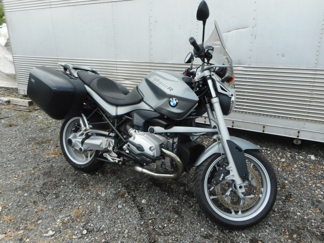 BMW R1200R