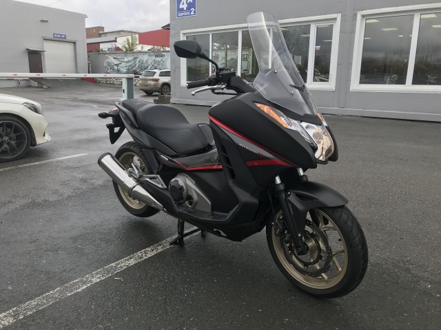 HONDA INTEGRA 750