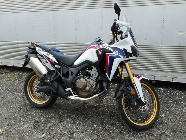 HONDA CRF1000L AFRICA TWIN