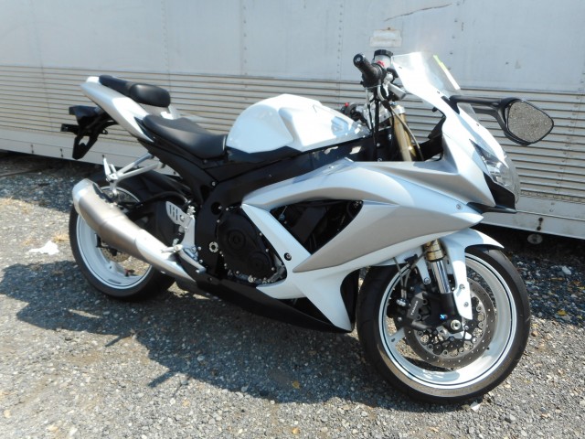 SUZUKI GSX-R600