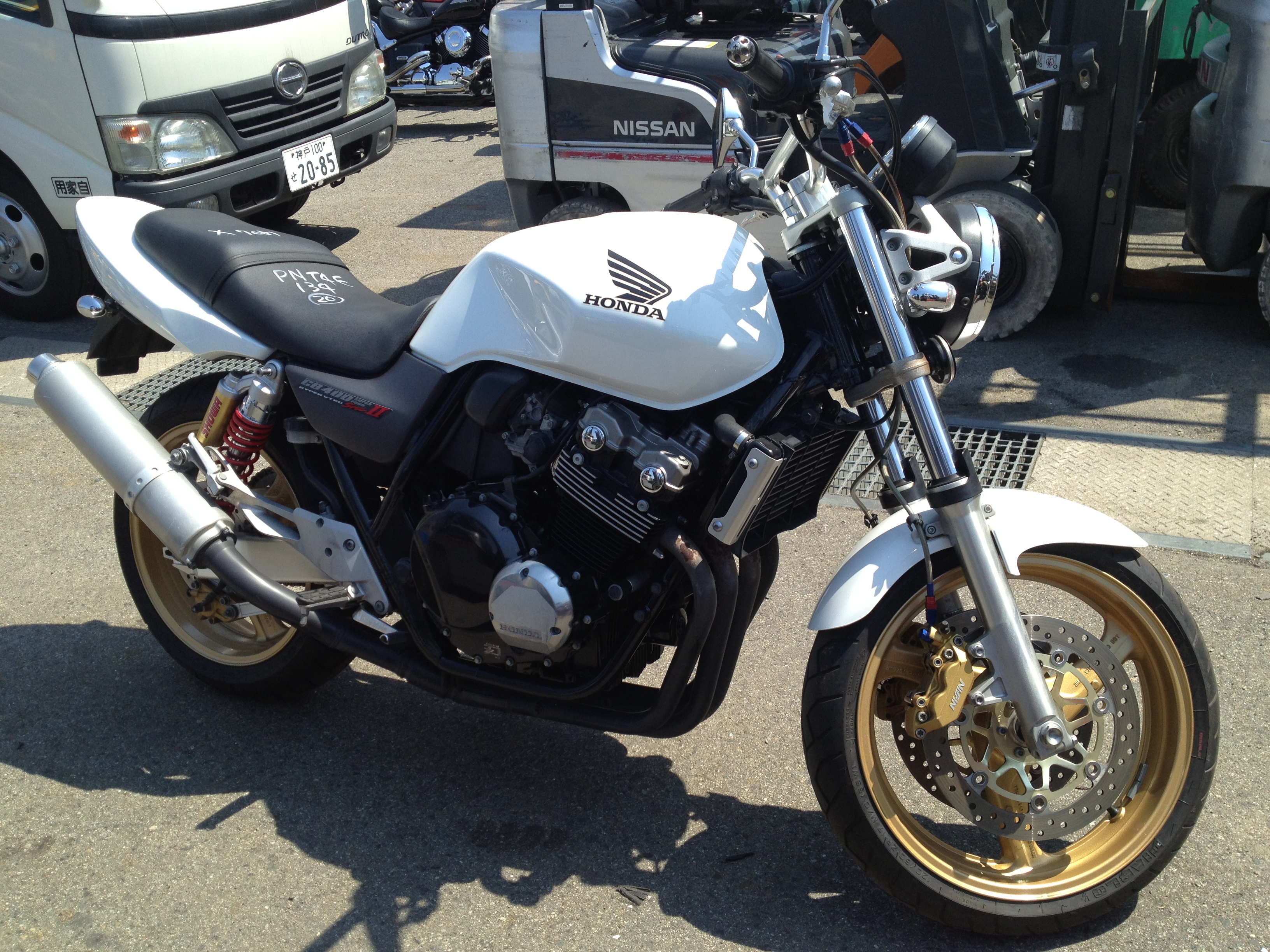 HONDA CB400SF VTEC SPEC2