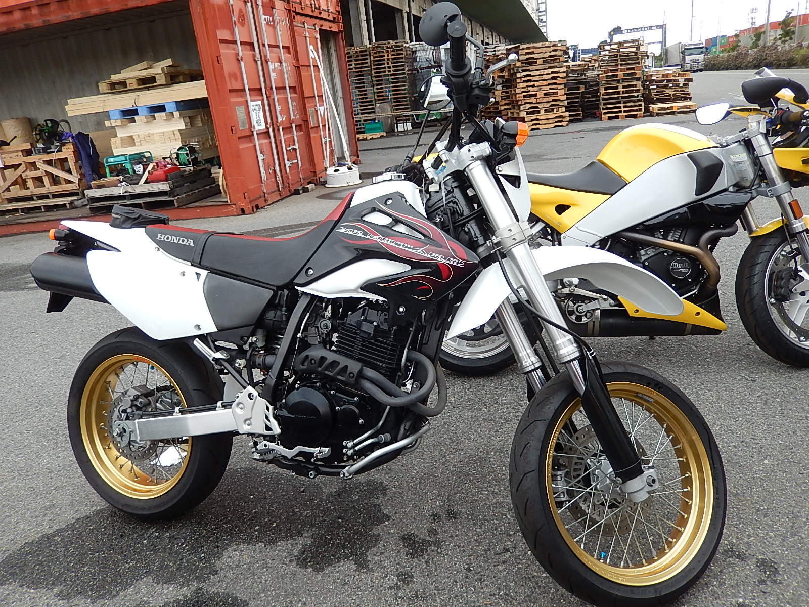 HONDA XR400 MOTARD