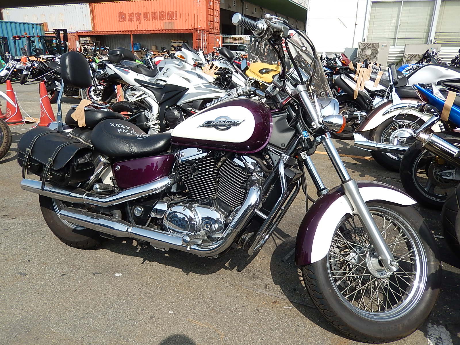 HONDA SHADOW 1100 AMERICAN CLASSIC EDITION