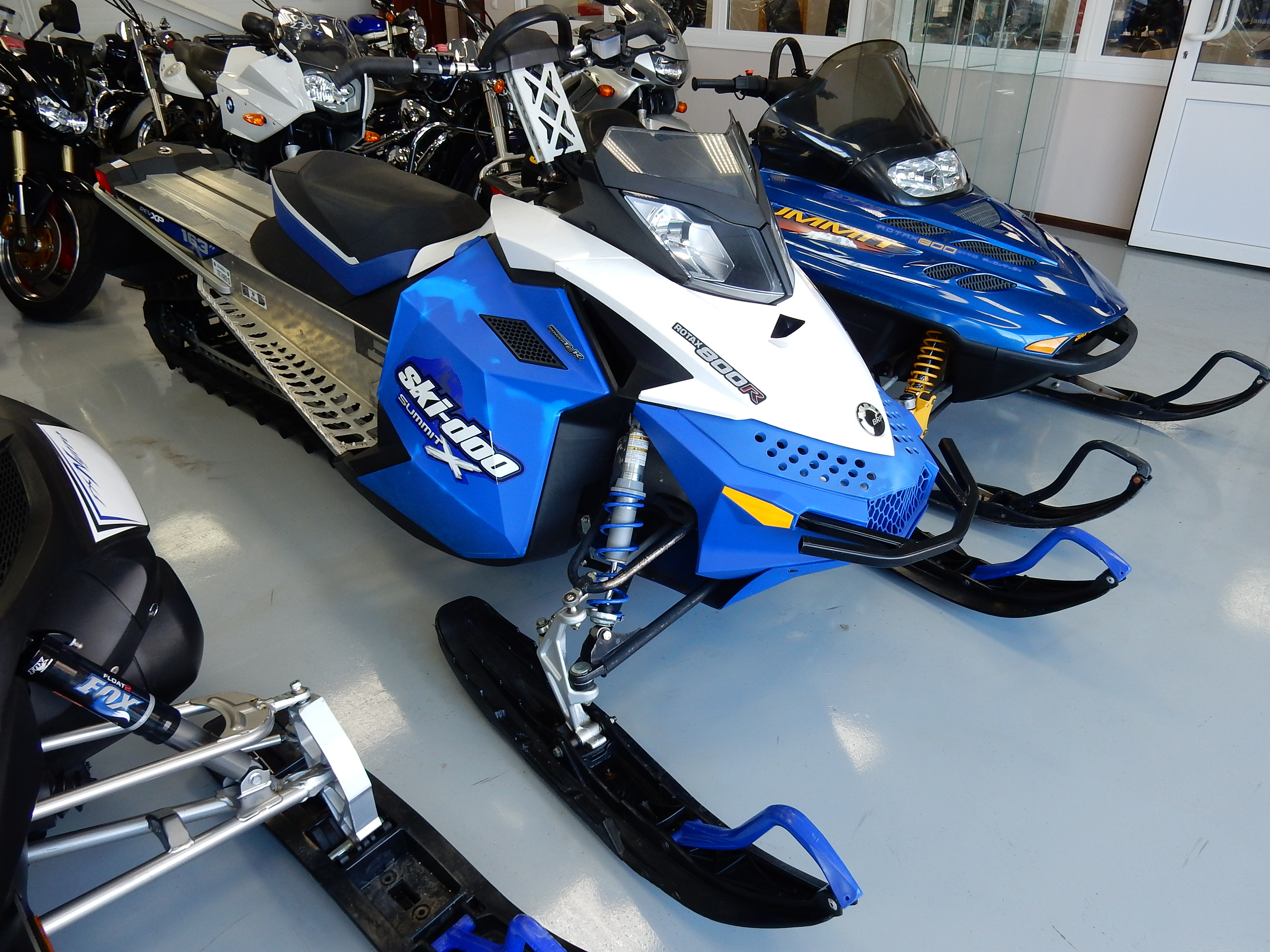 Ski Doo Summit x163 800r e Tec