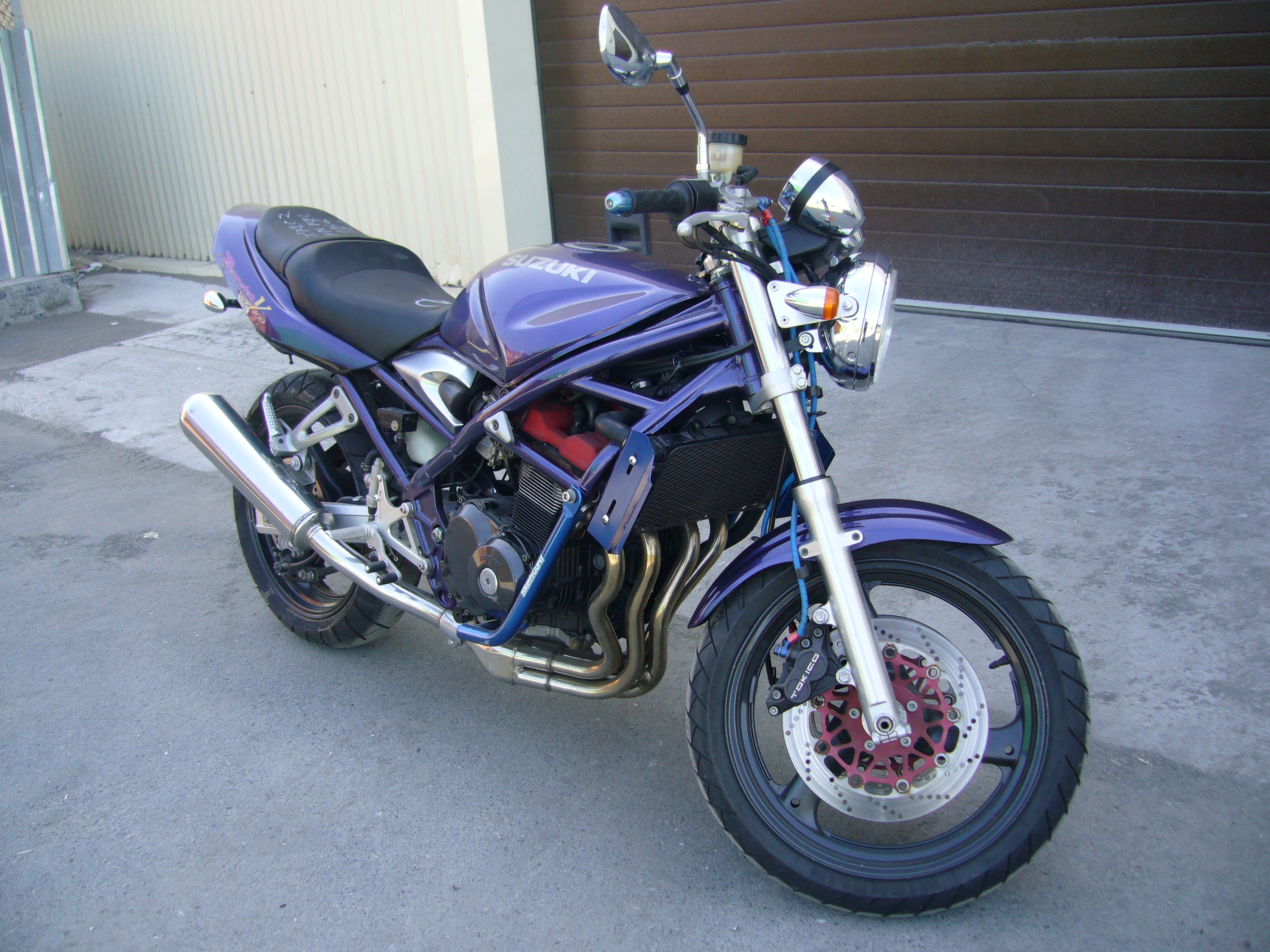 Suzuki Bandit 400v