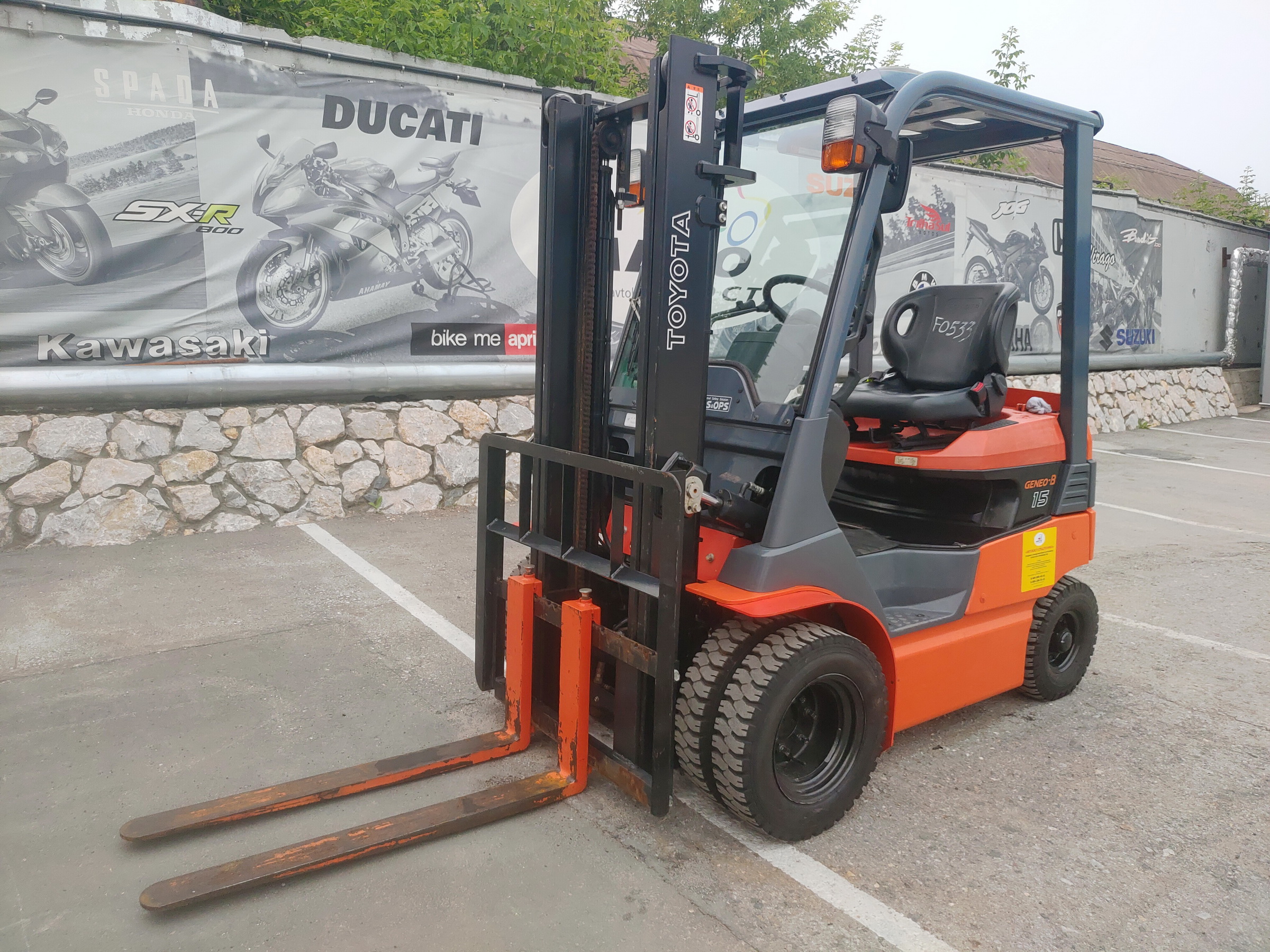 TOYOTA 7FB15