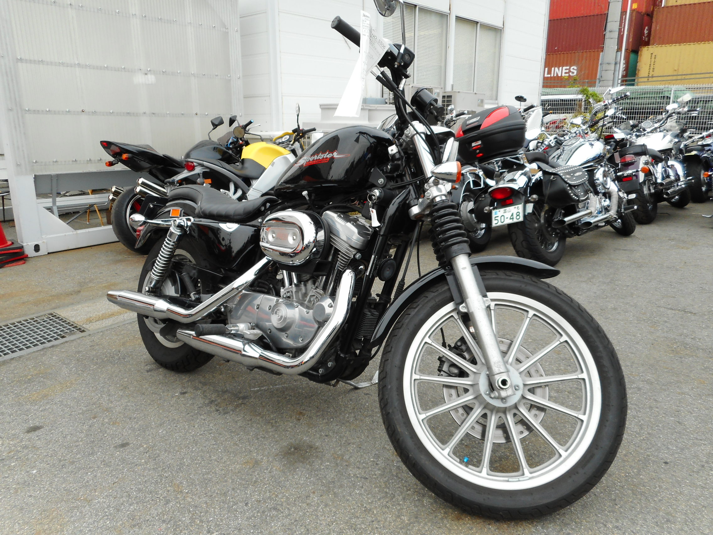 HARLEY-DAVIDSON XL883 SPORTSTER