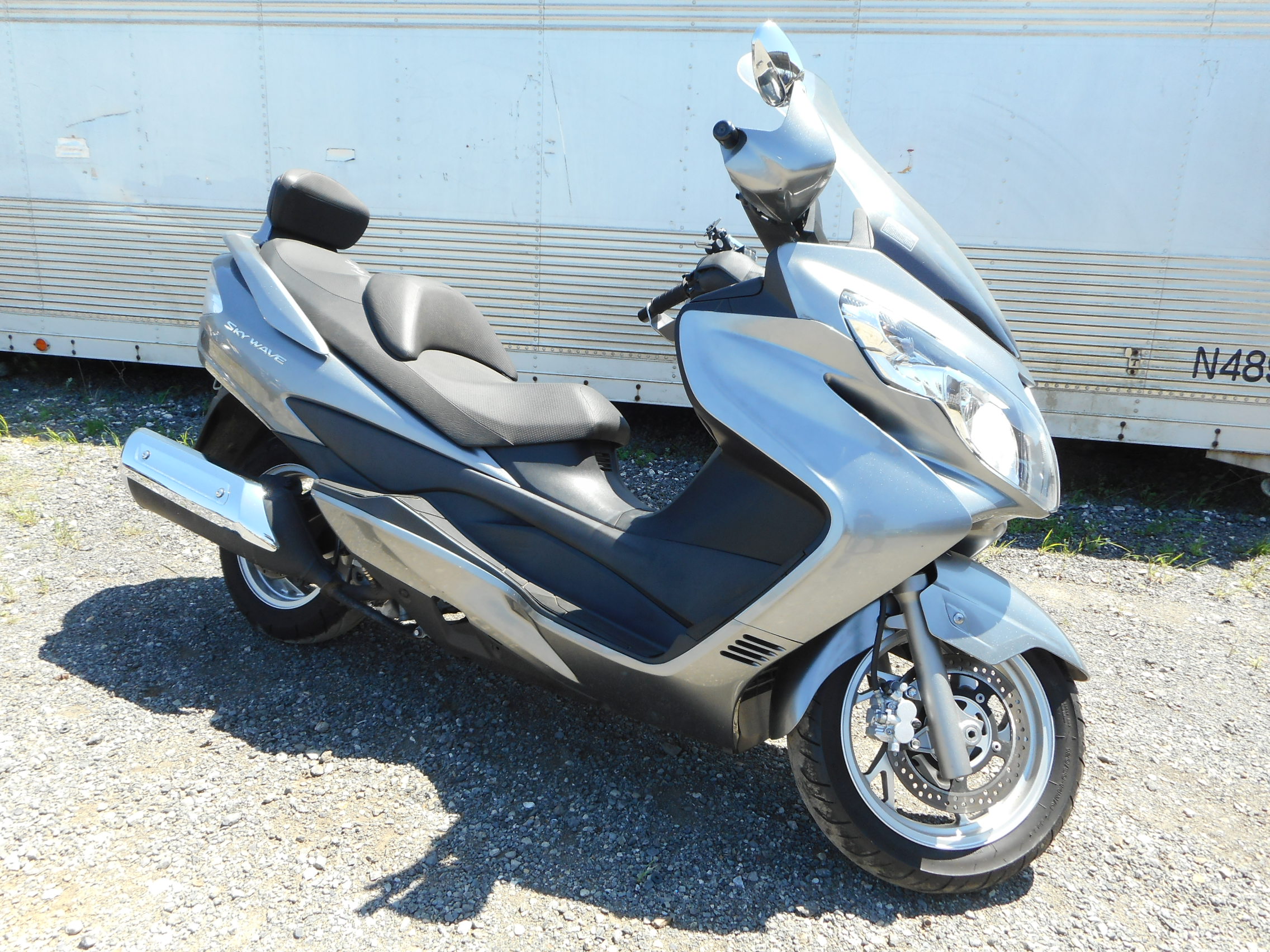 Skywave 250. Сузуки макси скутер 250. Suzuki Skywave 250 2002.