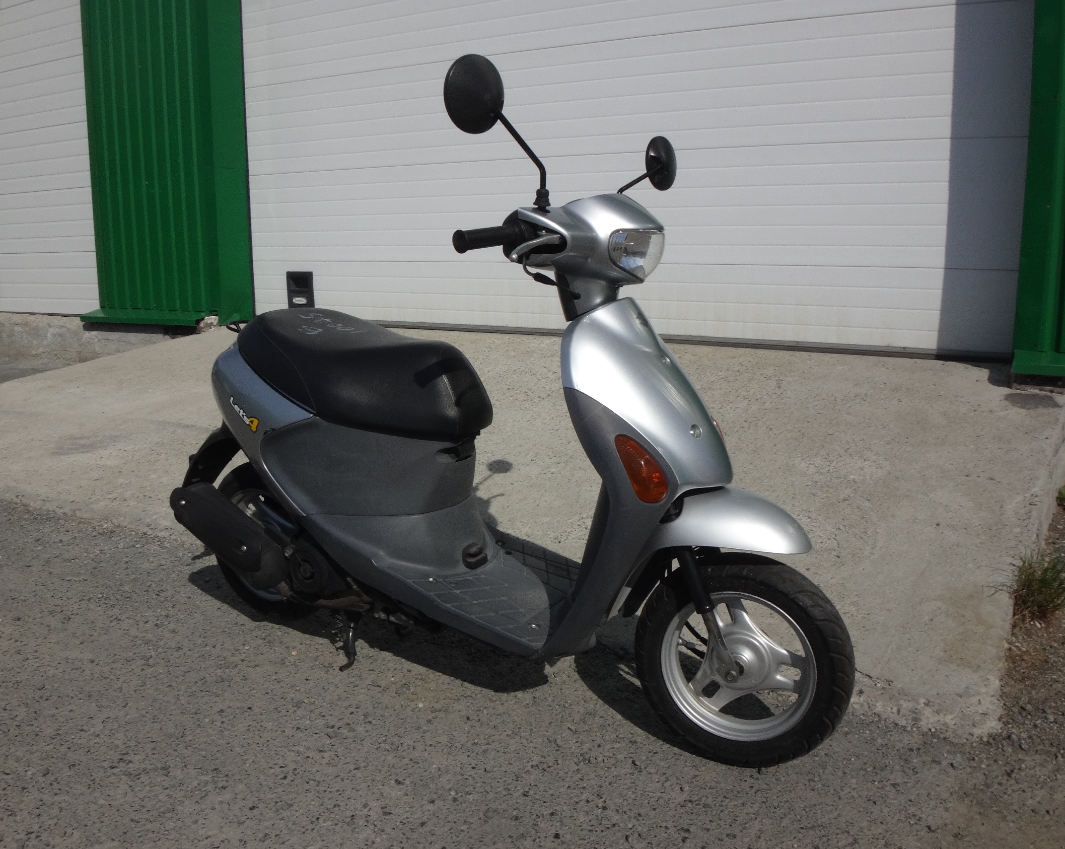 SUZUKI LETS 4