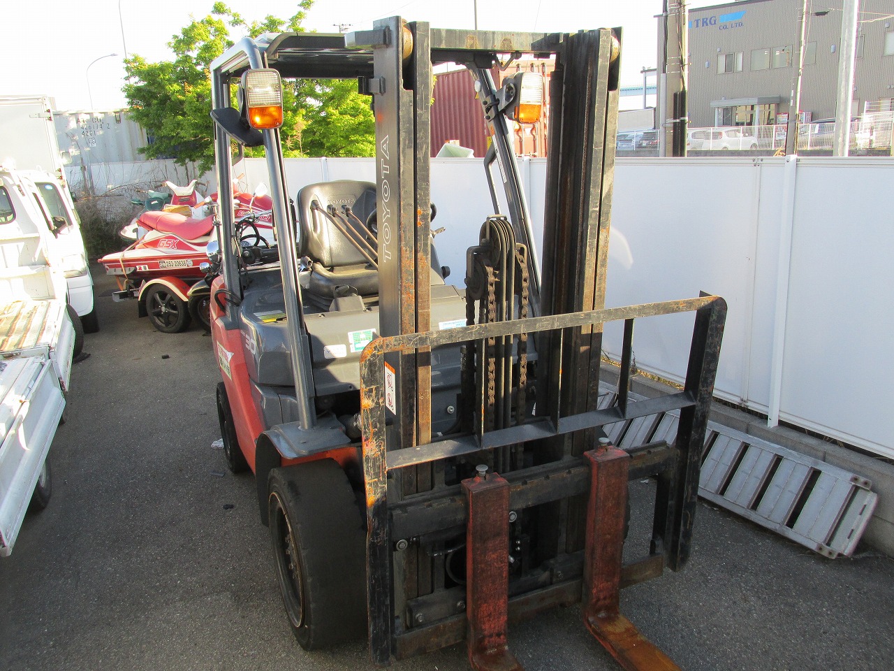TOYOTA 02-8FG30