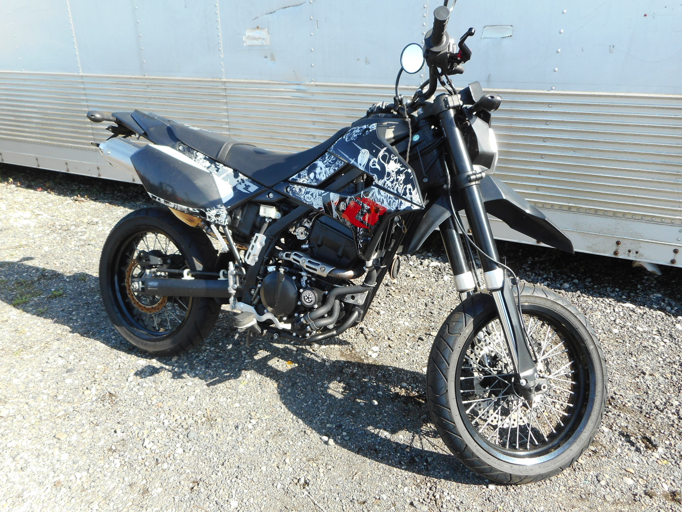 KAWASAKI D-TRACKER