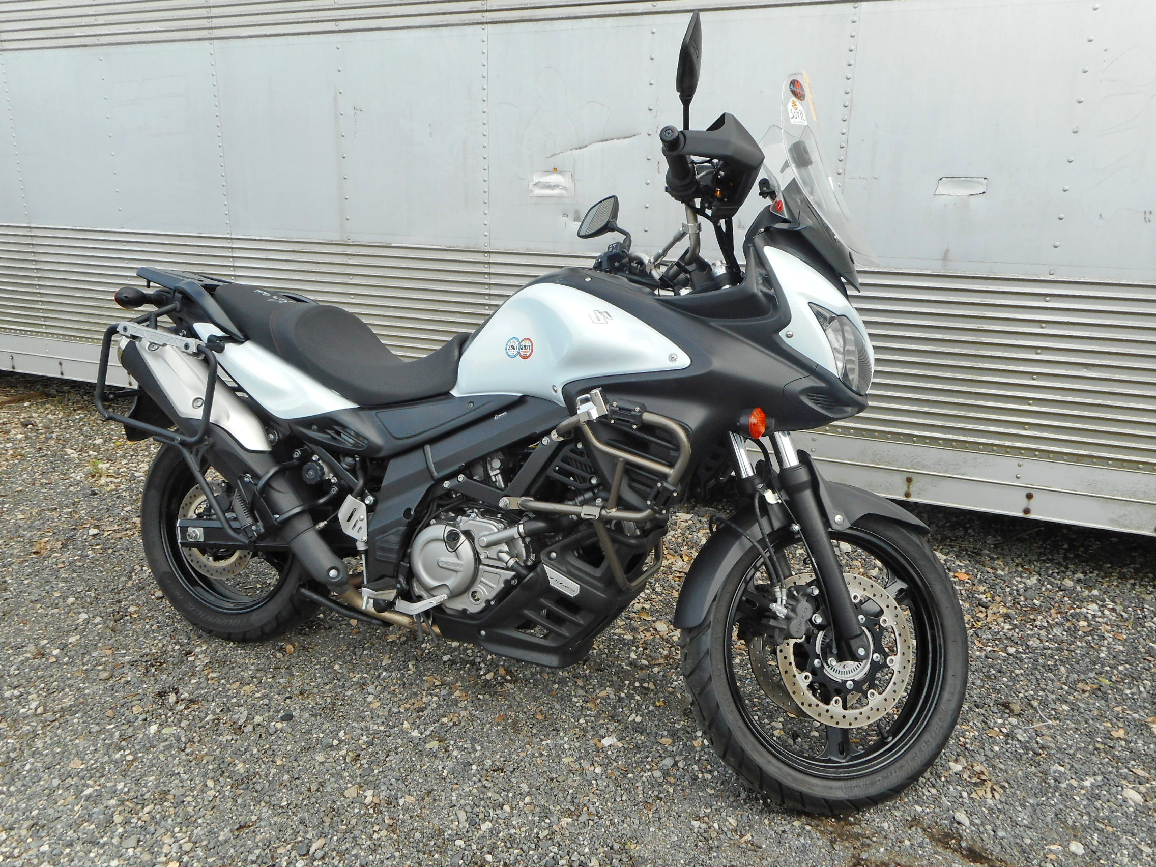 SUZUKI V-STROM 650