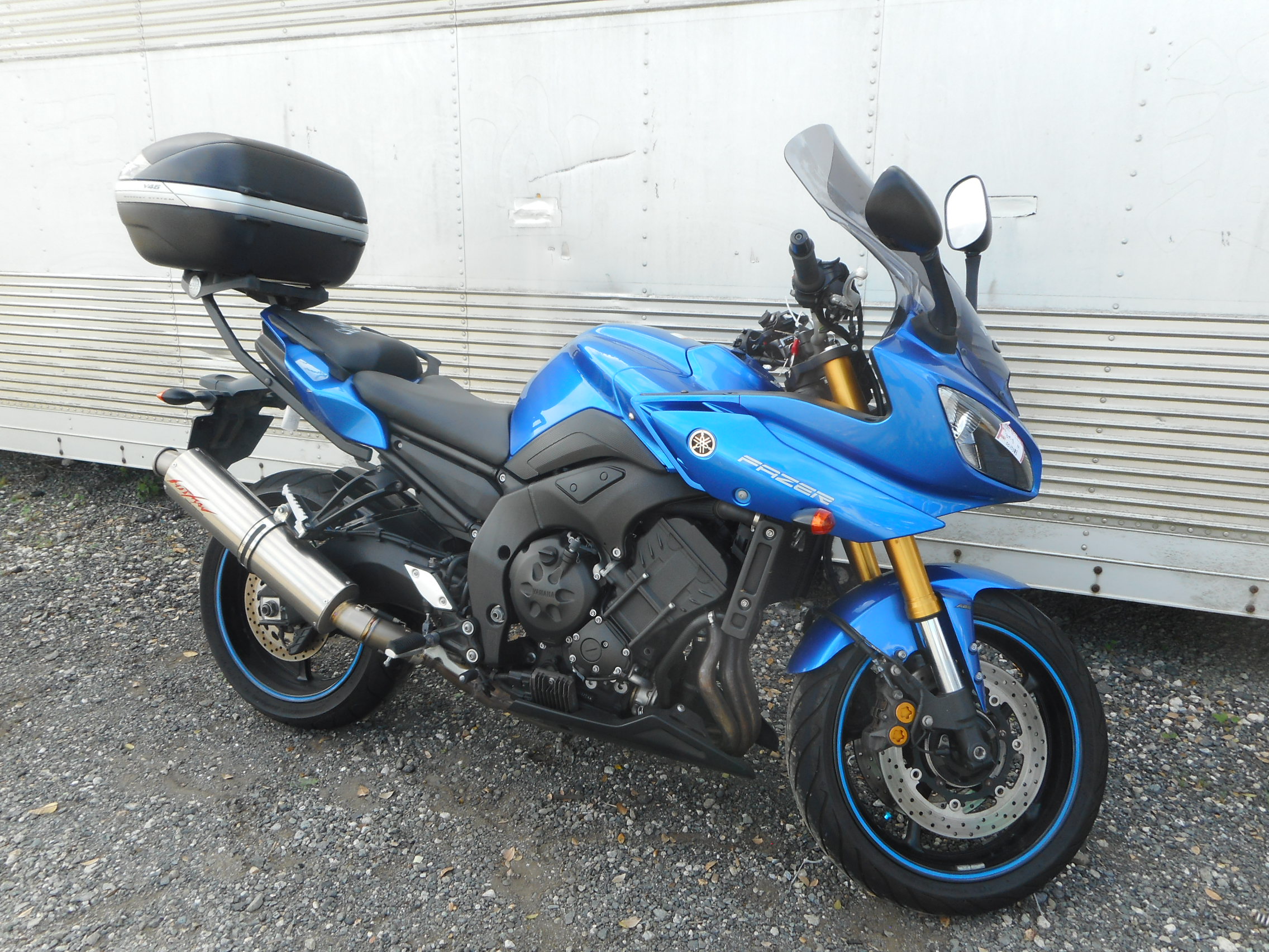 YAMAHA FZ8 ABS