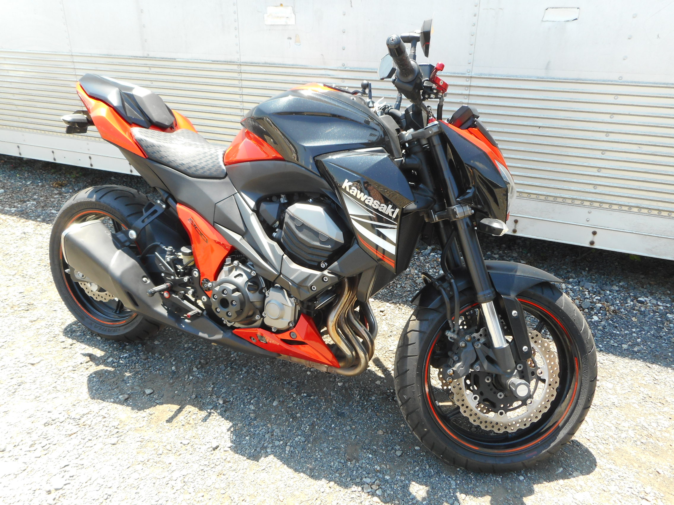 KAWASAKI Z800